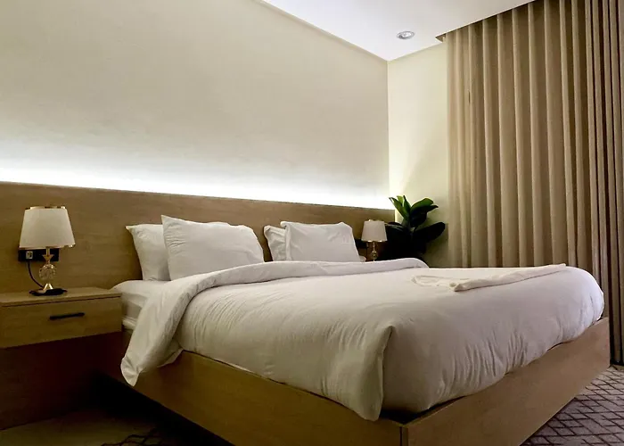 Zaan Apartments Boulevard